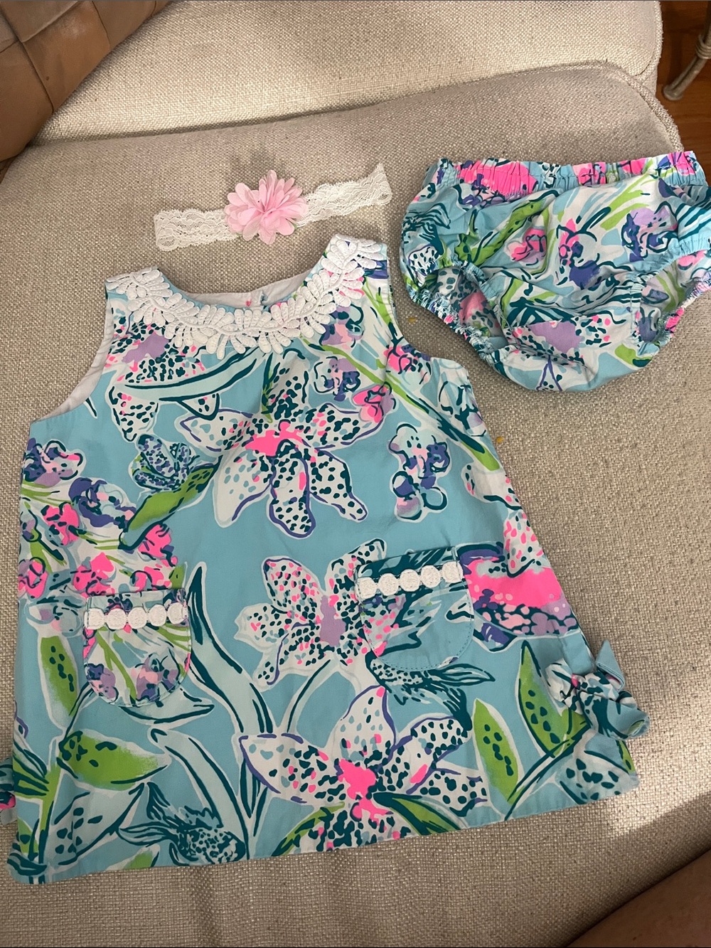 Lilly Pulitzer Floral Baby girl Dress & bloomers Headband 6 to 12 months